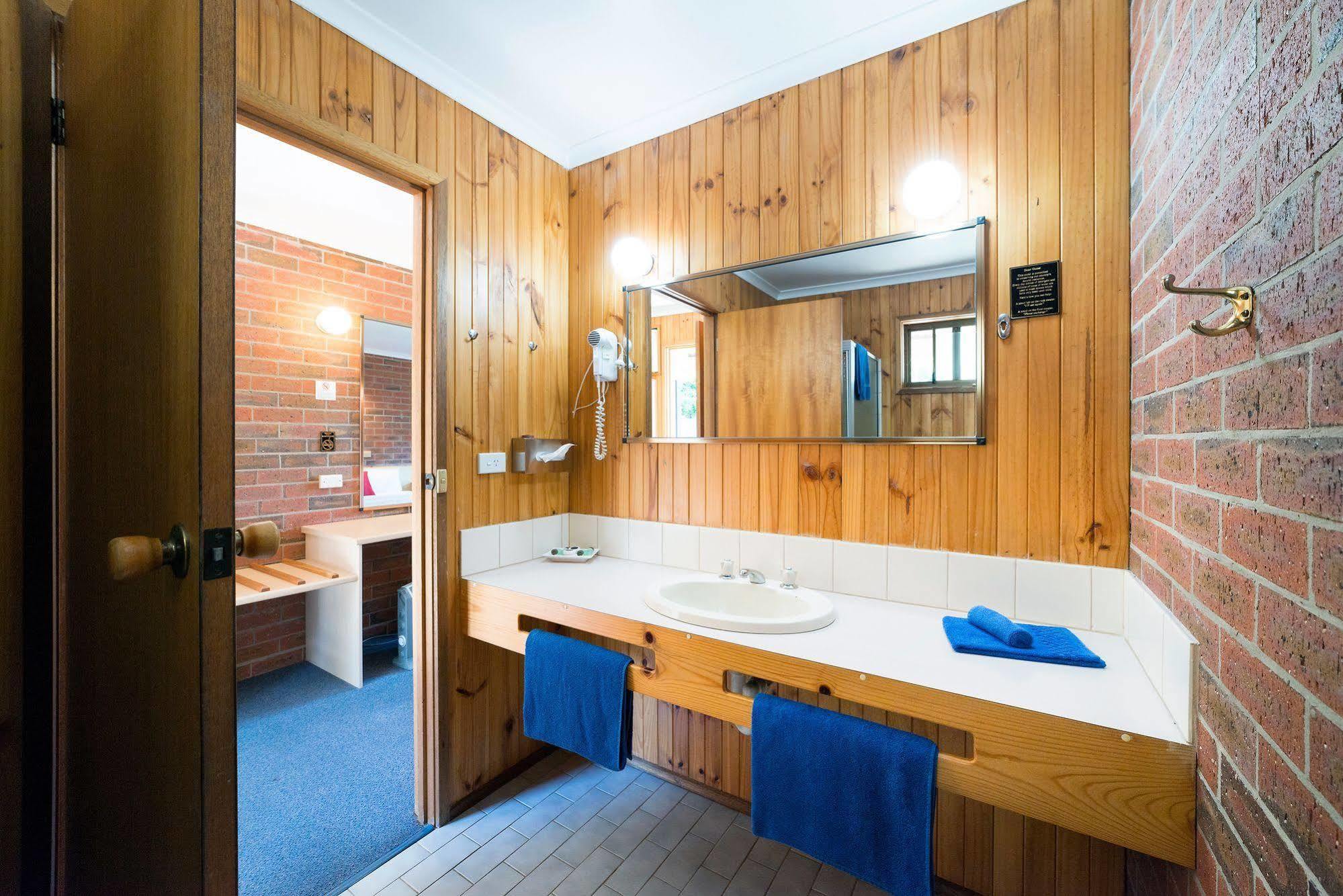 Kookaburra Motor Lodge Halls Gap Ngoại thất bức ảnh