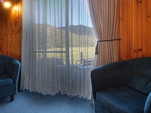 Kookaburra Motor Lodge Halls Gap Ngoại thất bức ảnh